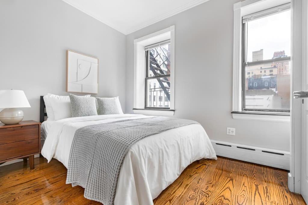Gorgeous & Bright 3Bdr & 1Bth In Midtown Manhattan New York Exterior foto